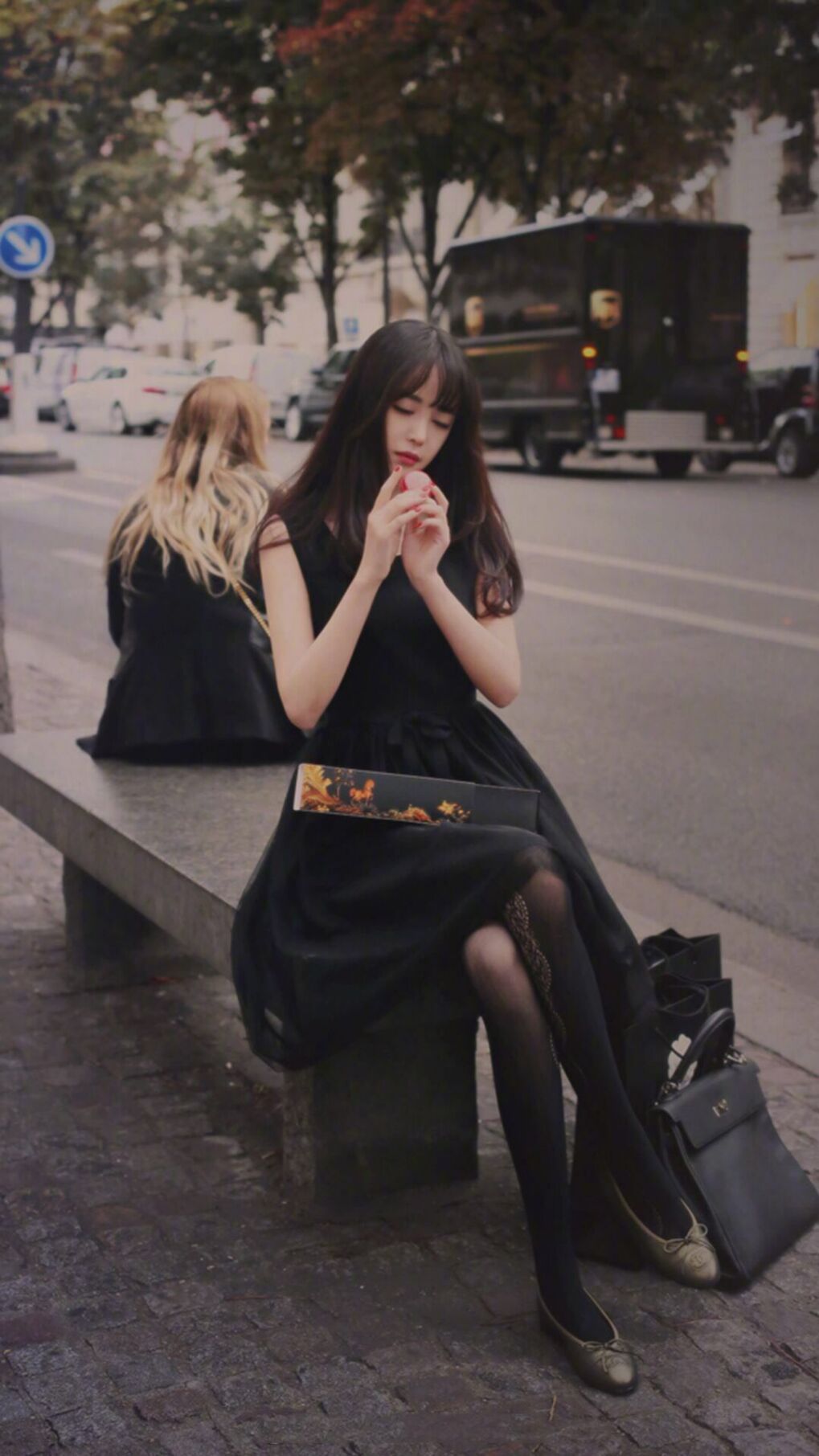 开云体育安全平台-“法甲激战不断，悬念持续升高，面对压力各队稳中求胜”，法甲的比赛