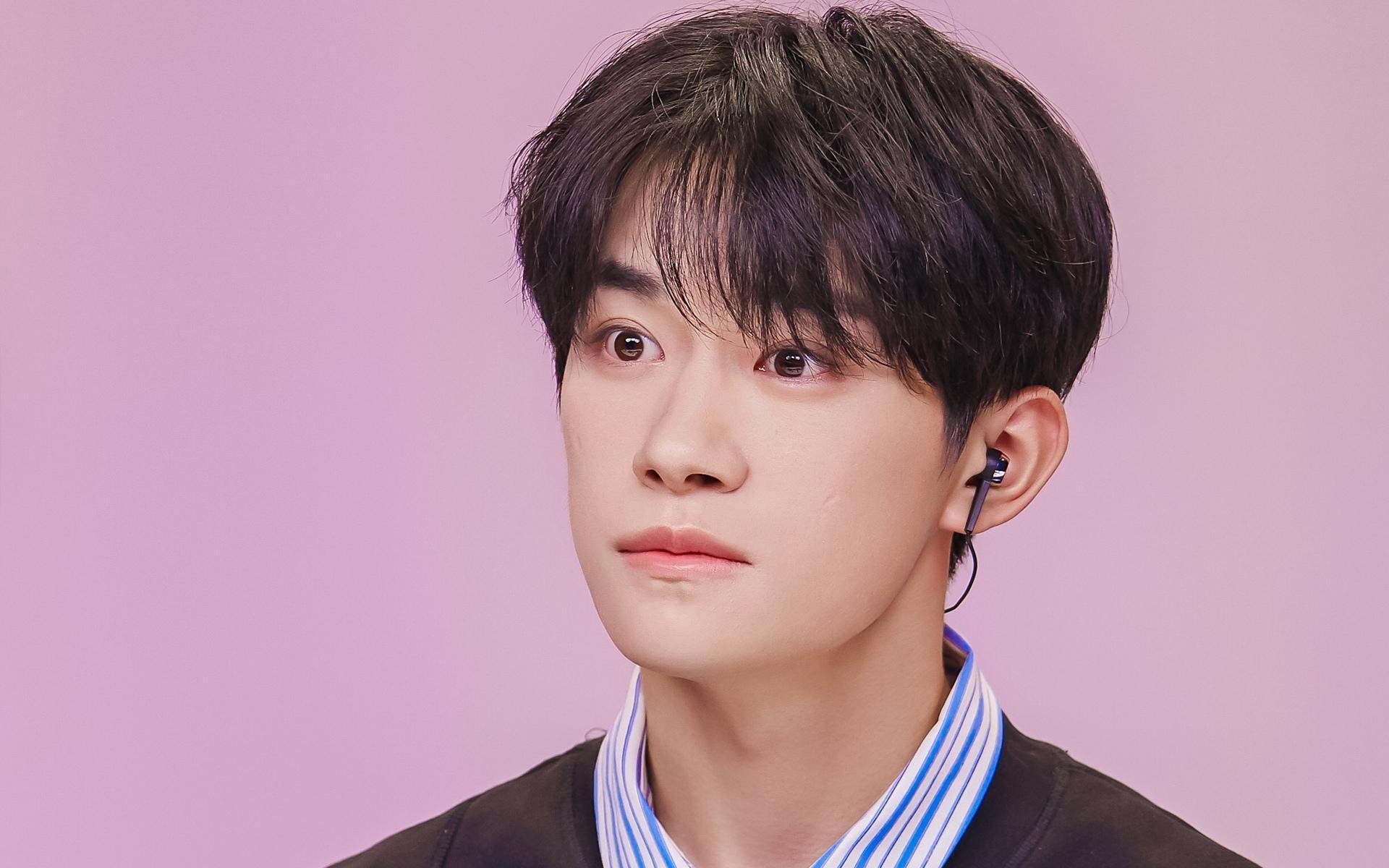 伊朗队后卫吉梅内斯在巴黎奥运会上表现出色,伊朗梅西是谁